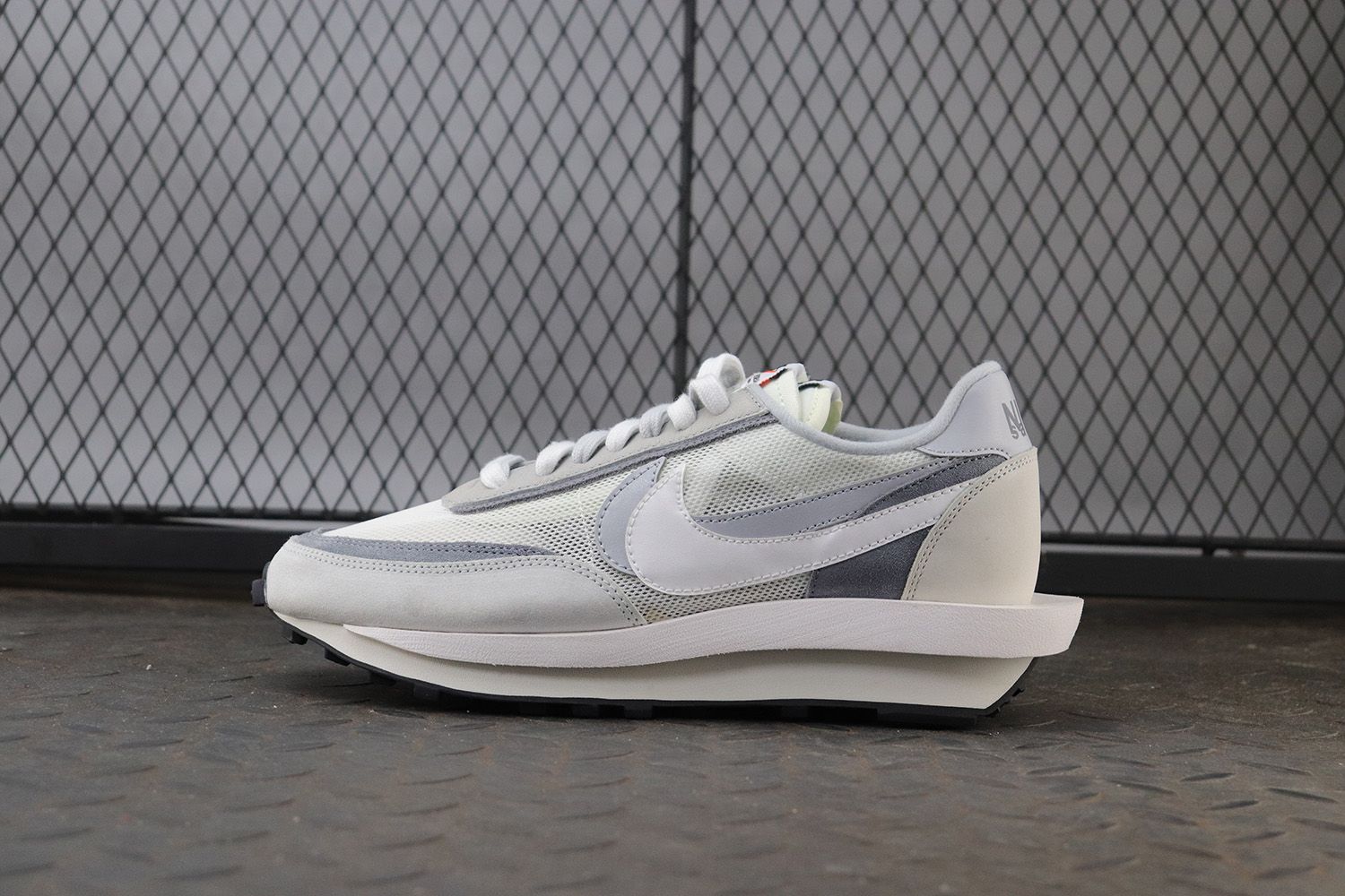 [H12공장]나이키 x 사카이 LD와플 서밋 화이트