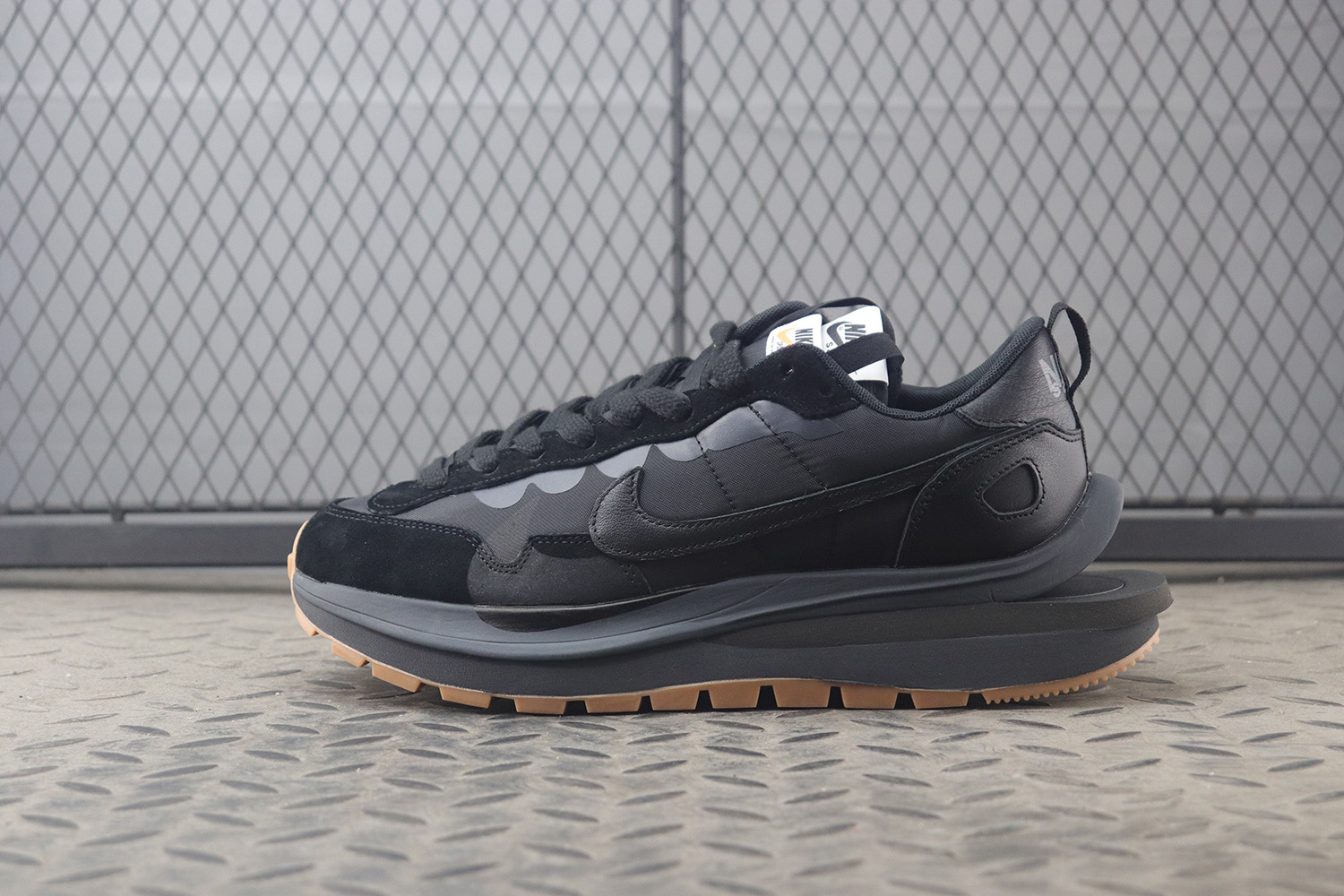 [H12공장]나이키 x 사카이 베이퍼와플 블랙 앤 검