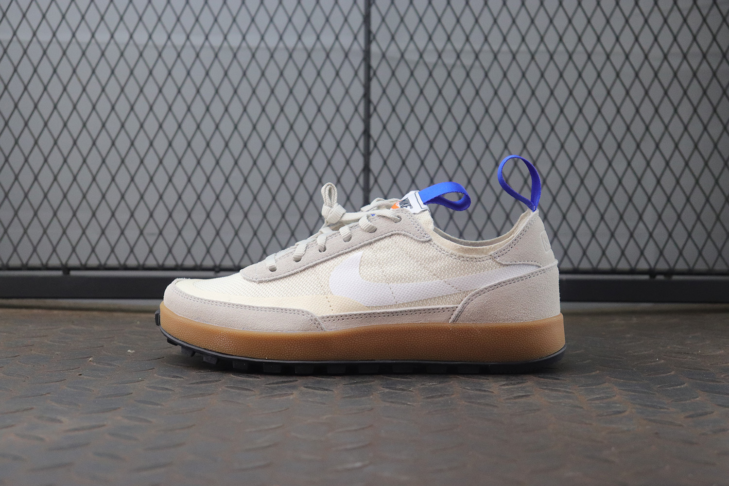 [TOP공장]나이키 x 톰 삭스 제너럴 퍼포즈 슈 라이트 크림