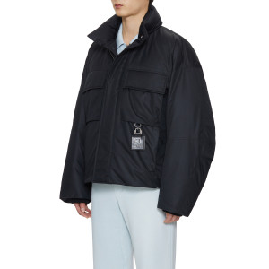 우영미 하이넥 다운 점퍼 블랙 - 22FW
