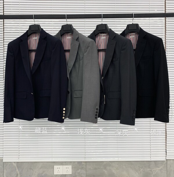 톰브라운 정장 셋업(상의)