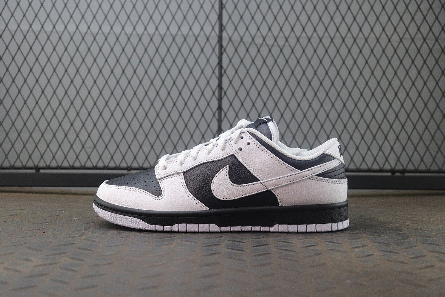 [M공장]나이키 덩크 로우 레트로 블랙 화이트