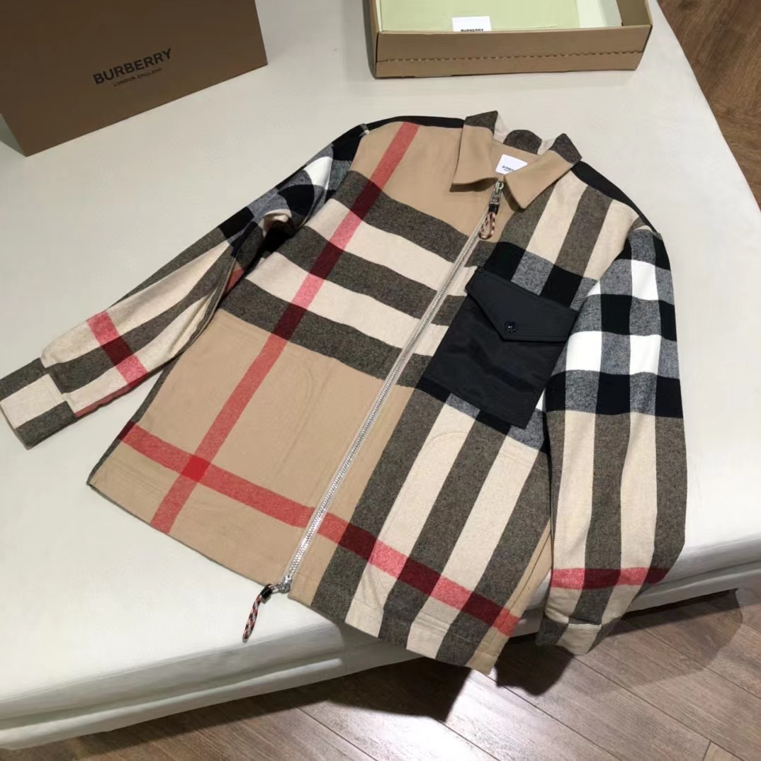버버리 체크 울 자켓