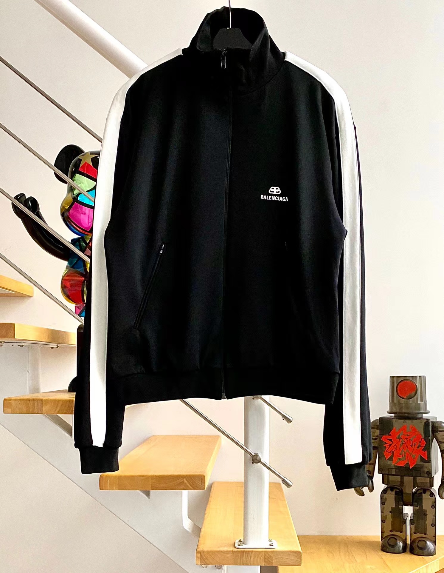 발렌시아가 트레이닝 저지