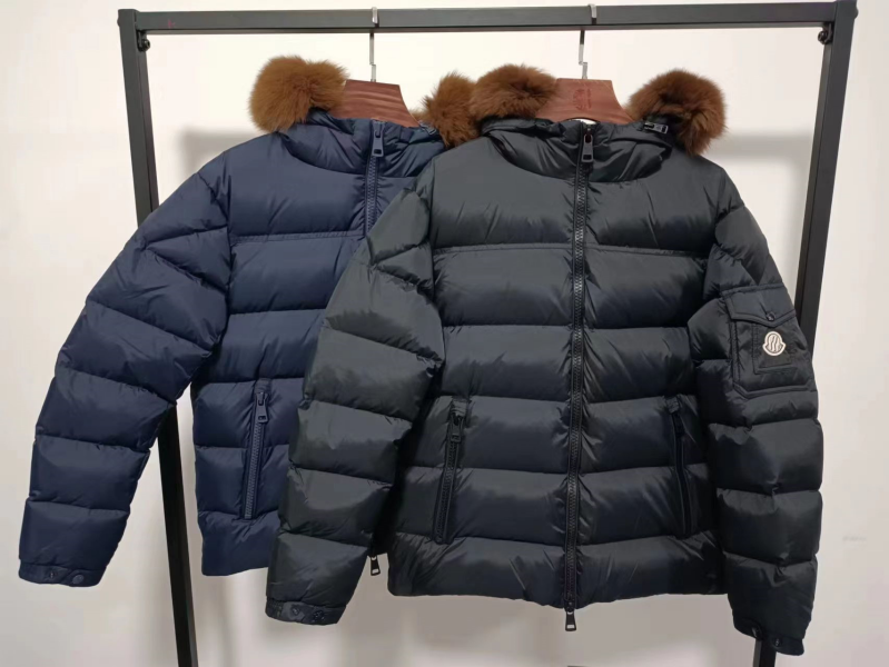 몽클레어 Marque down jacket MQE