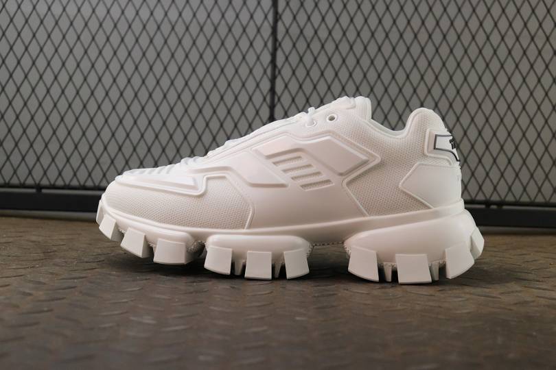 [GD공장]프라다 남자 스니커즈