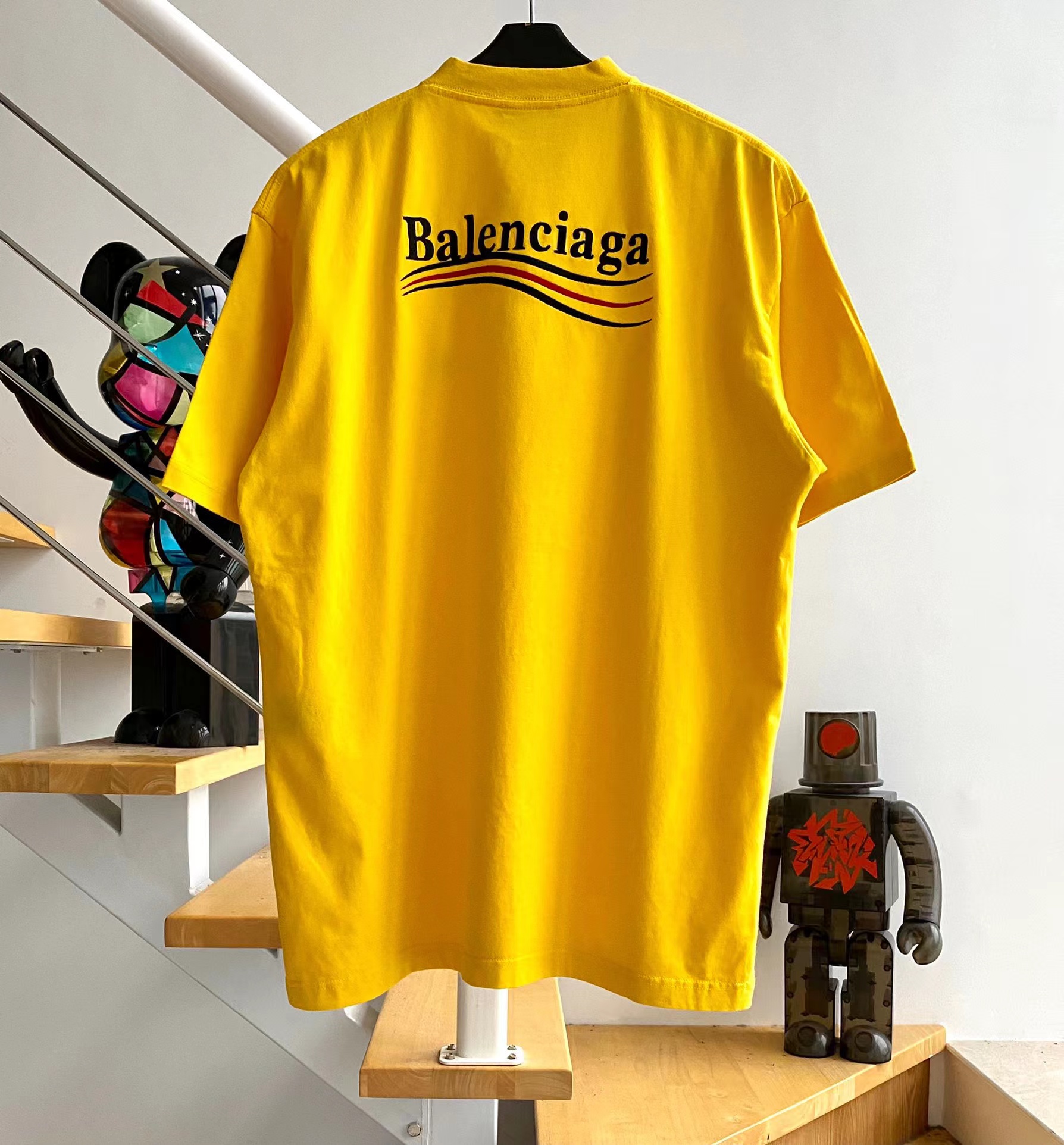 발렌시아가 웨이브로고 반팔티