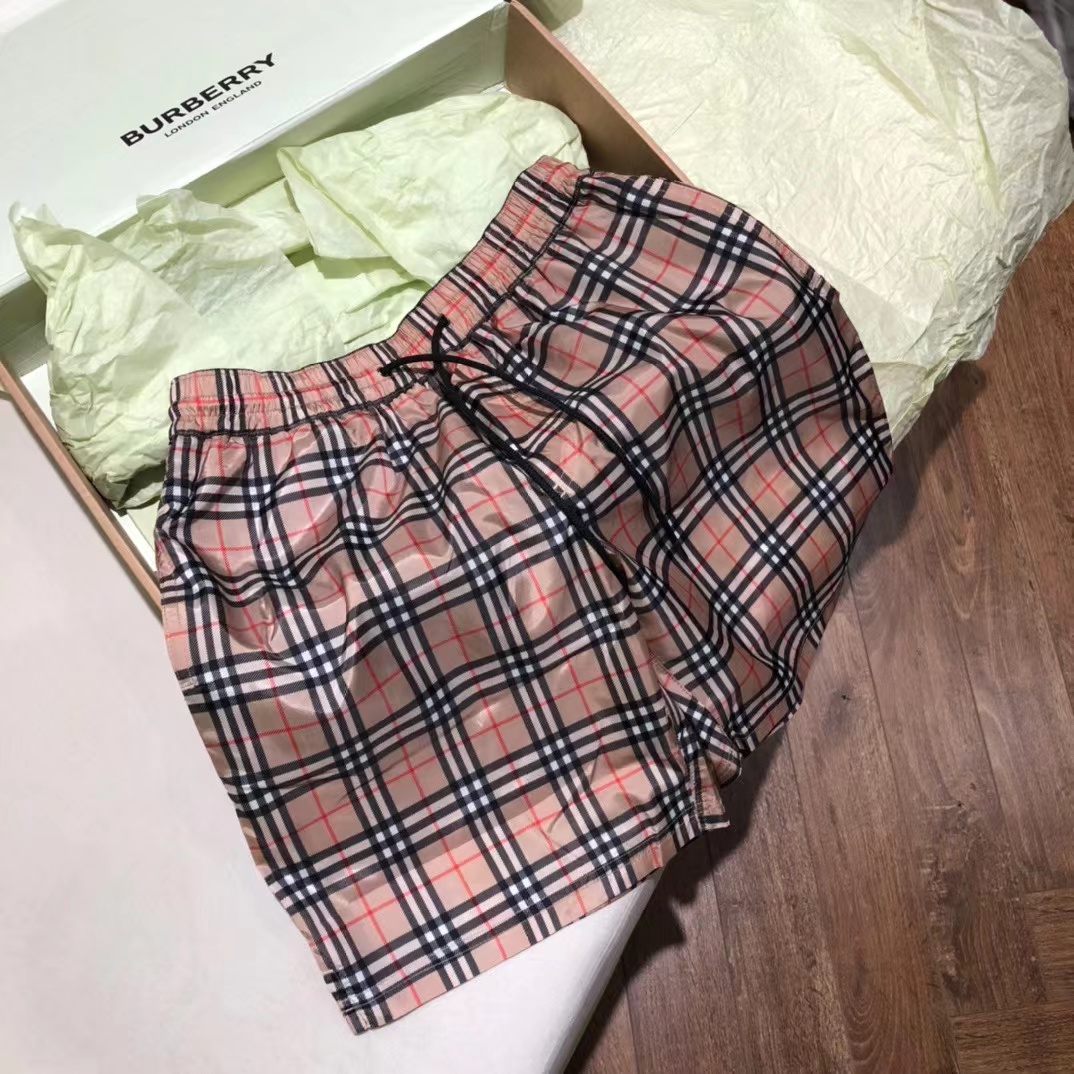 버버리 체크 숏 팬츠