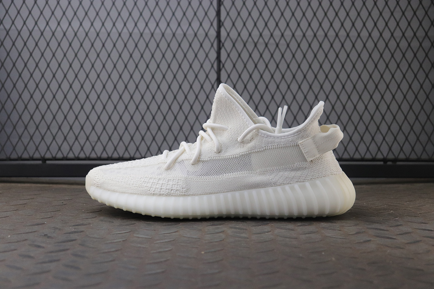 [PK Basf공장]아디다스 이지 부스트 350 V2 본